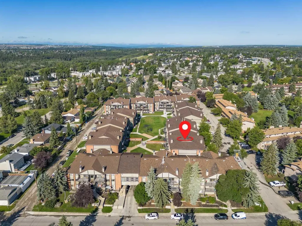 13045 6 Street SW Calgary AB T2W 5H1