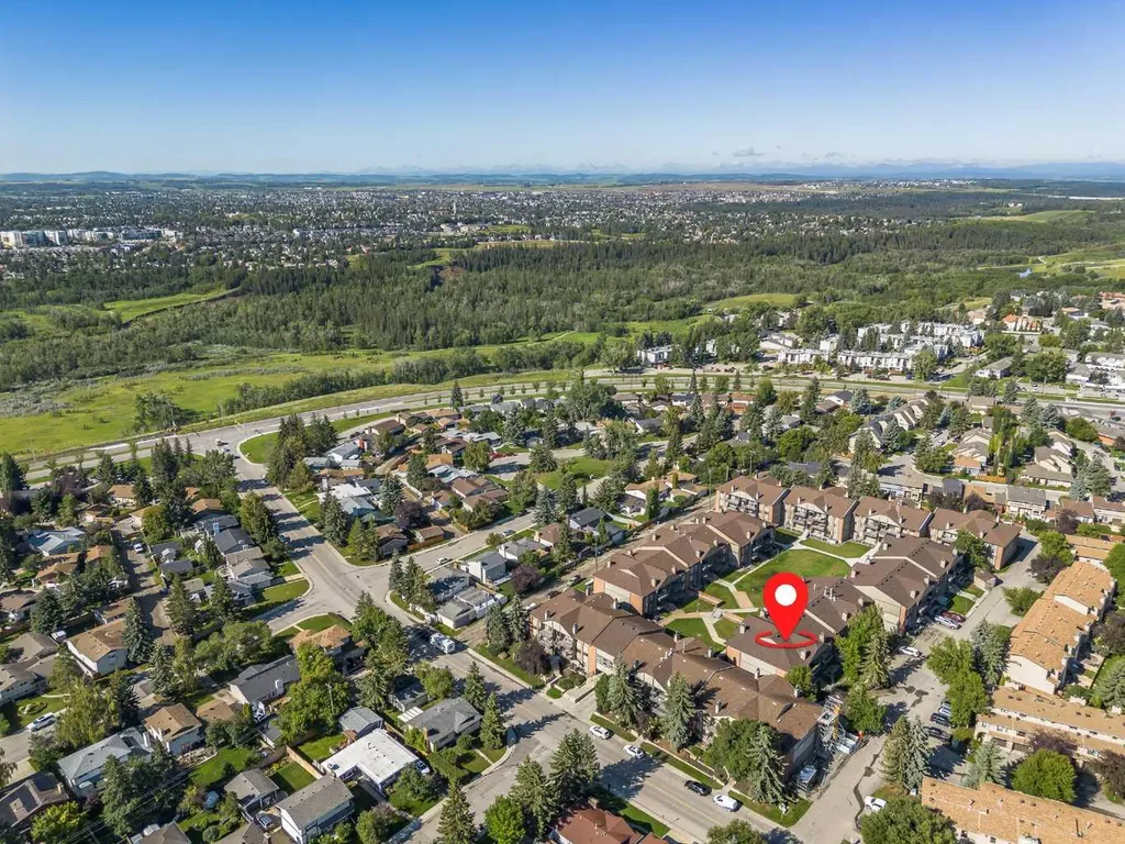 13045 6 Street SW Calgary AB T2W 5H1