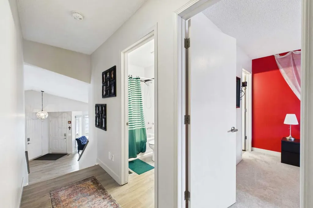 14 Citadel Drive NW Calgary AB T3G 3X7
