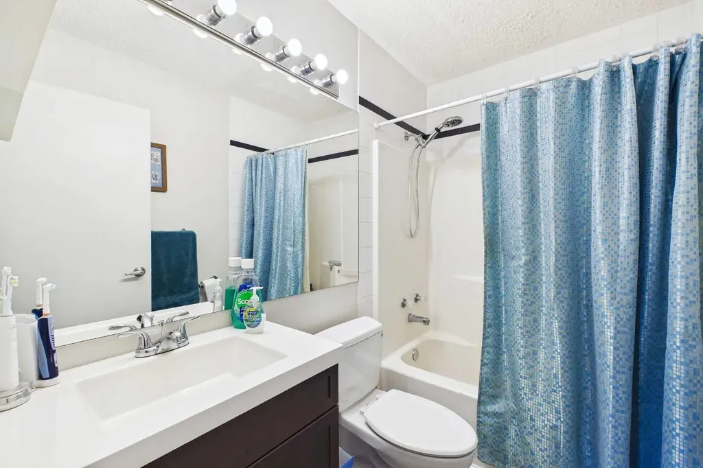 14 Citadel Drive NW Calgary AB T3G 3X7