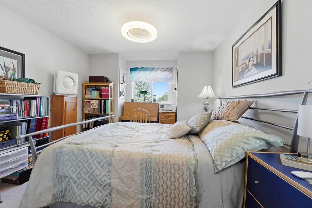 5220 50a Avenue Sylvan Lake AB T4S 1E5