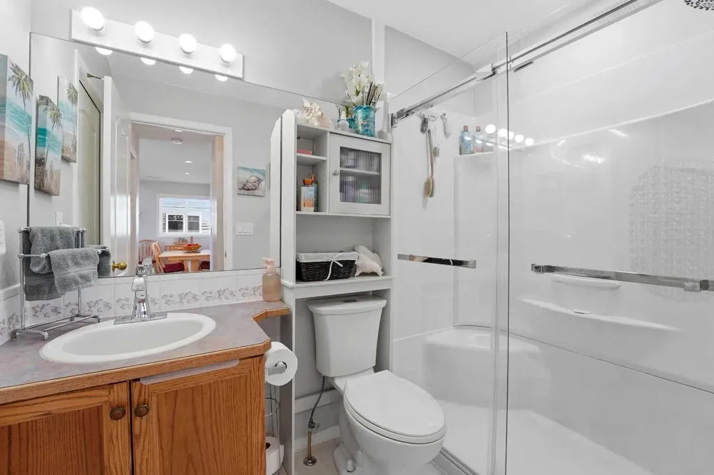 5220 50a Avenue Sylvan Lake AB T4S 1E5