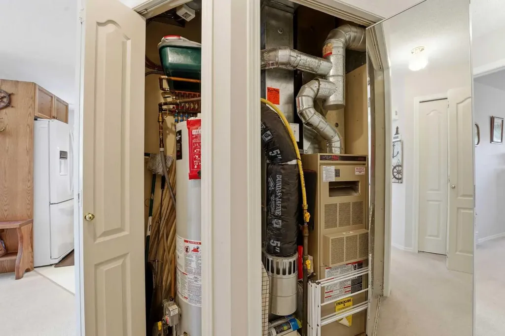 5220 50a Avenue Sylvan Lake AB T4S 1E5