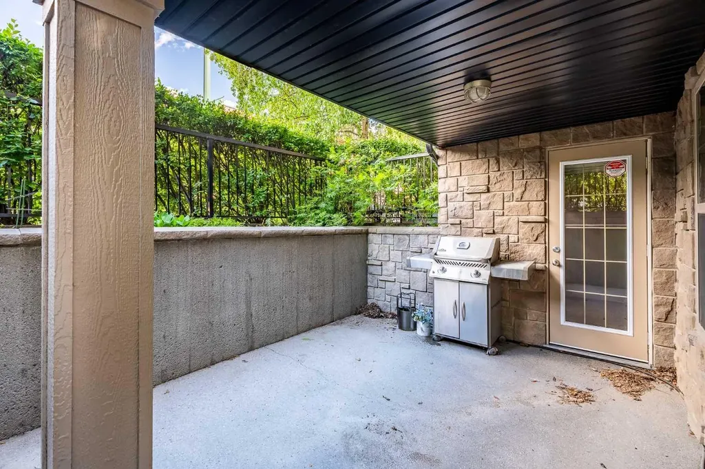 3704 15a Street SW Calgary AB T2T4C3