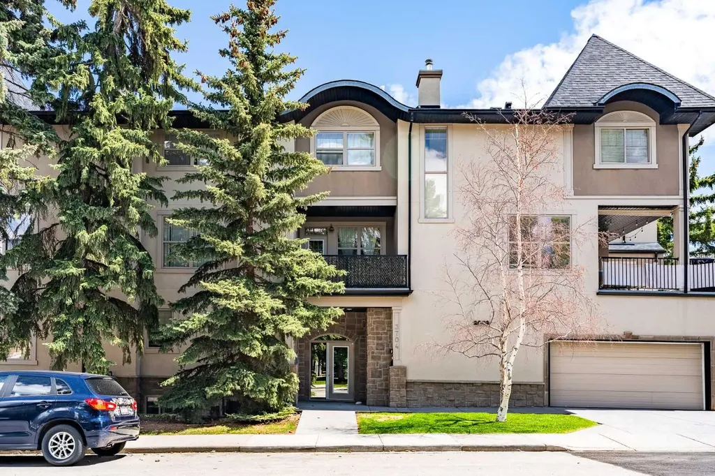 3704 15a Street SW Calgary AB T2T4C3