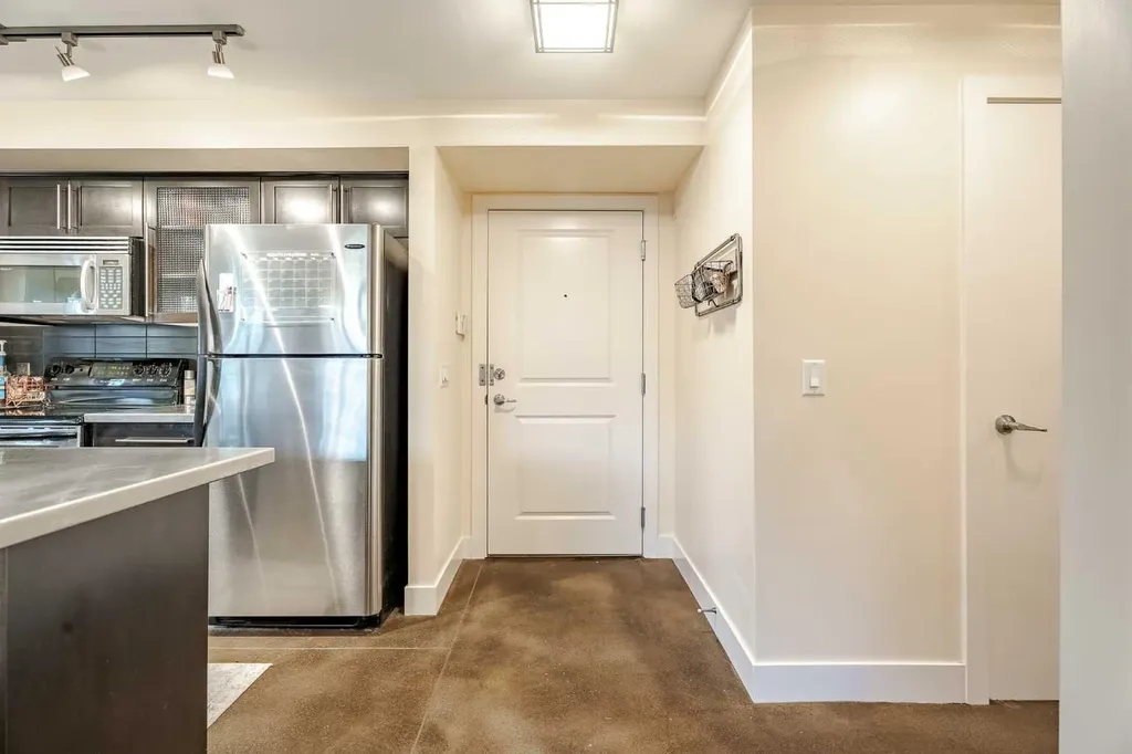 3704 15a Street SW Calgary AB T2T4C3