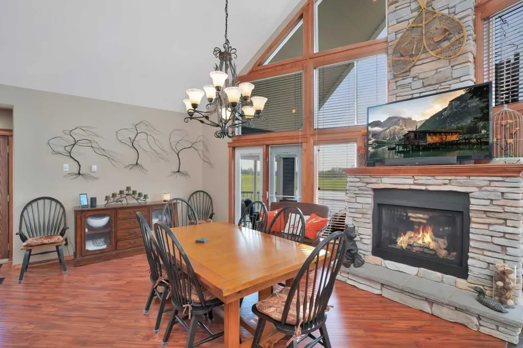 25054 South Pine Lake Road Rural Red Deer County AB T0M 1R0