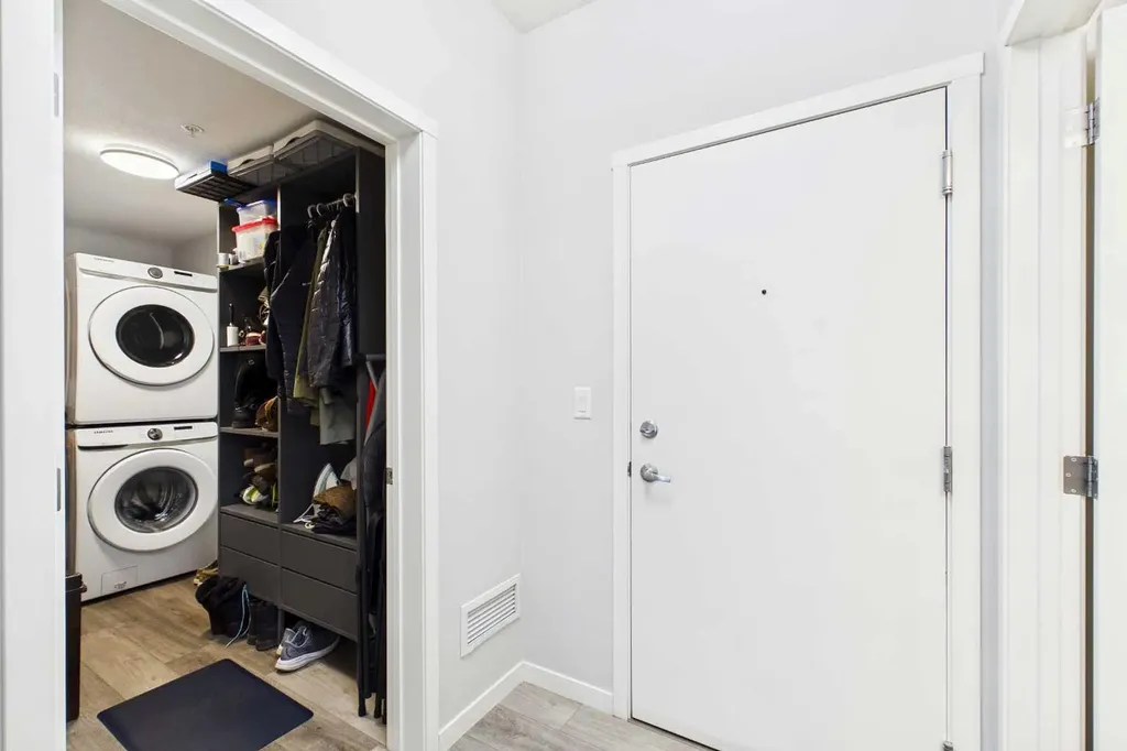 19489 Main Street SE Calgary AB T3M3J3