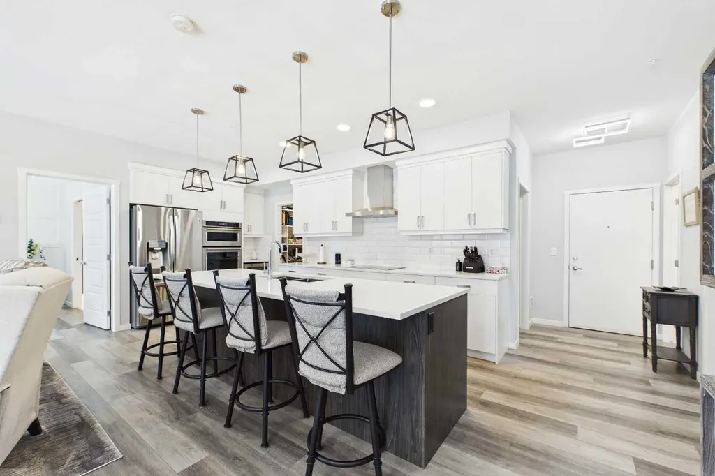 19489 Main Street SE Calgary AB T3M3J3