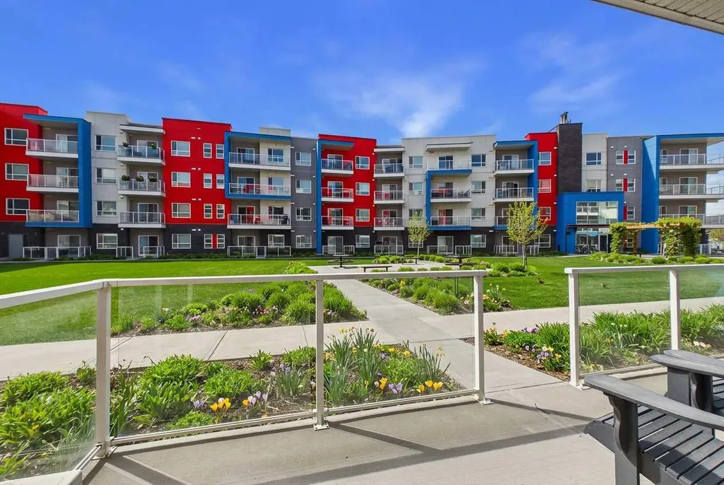 19489 Main Street SE Calgary AB T3M3J3