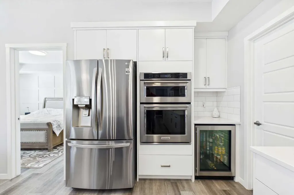 19489 Main Street SE Calgary AB T3M3J3