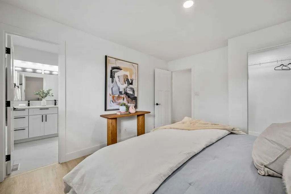 235 Lake Rosen Crescent SE Calgary AB T2J 3L9