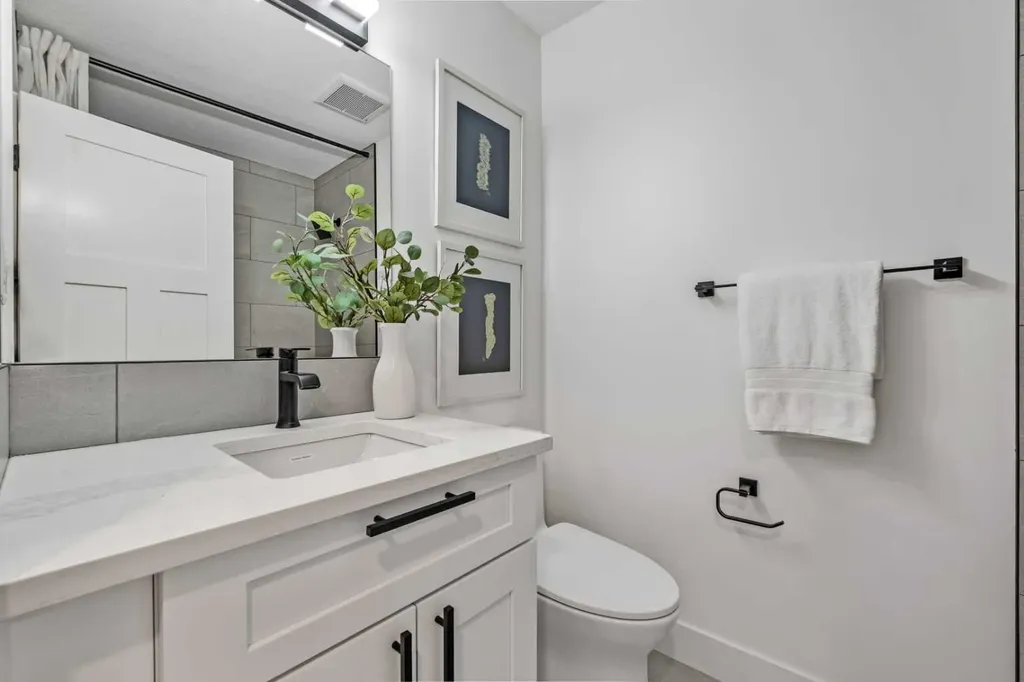 235 Lake Rosen Crescent SE Calgary AB T2J 3L9