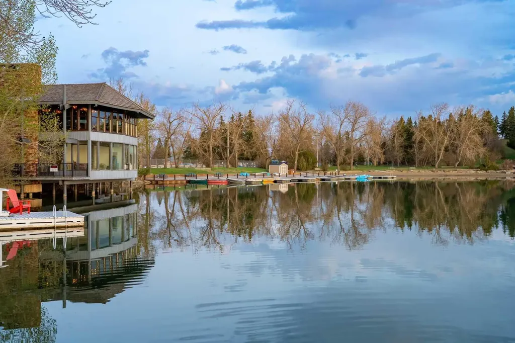 235 Lake Rosen Crescent SE Calgary AB T2J 3L9