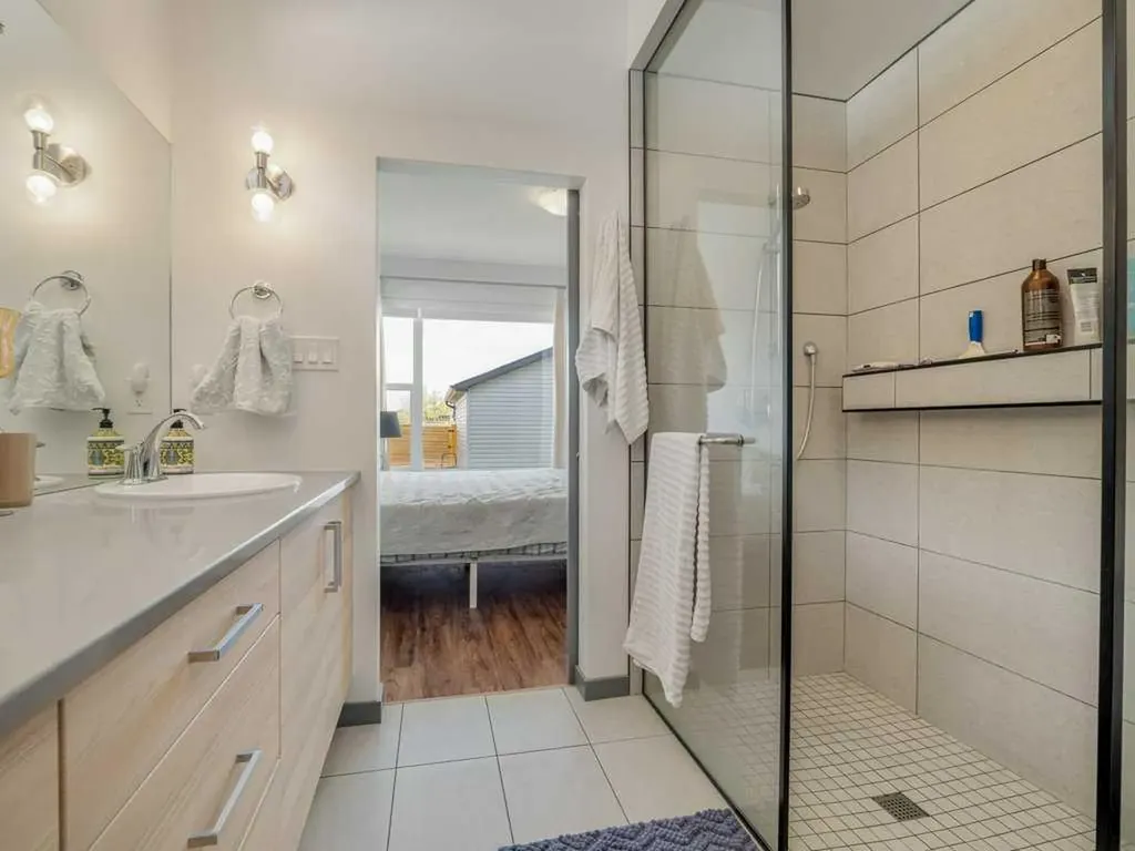 350 Uplands Boulevard N Lethbridge AB T1H 7C7