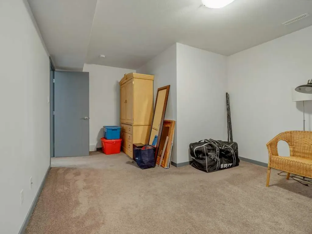 350 Uplands Boulevard N Lethbridge AB T1H 7C7