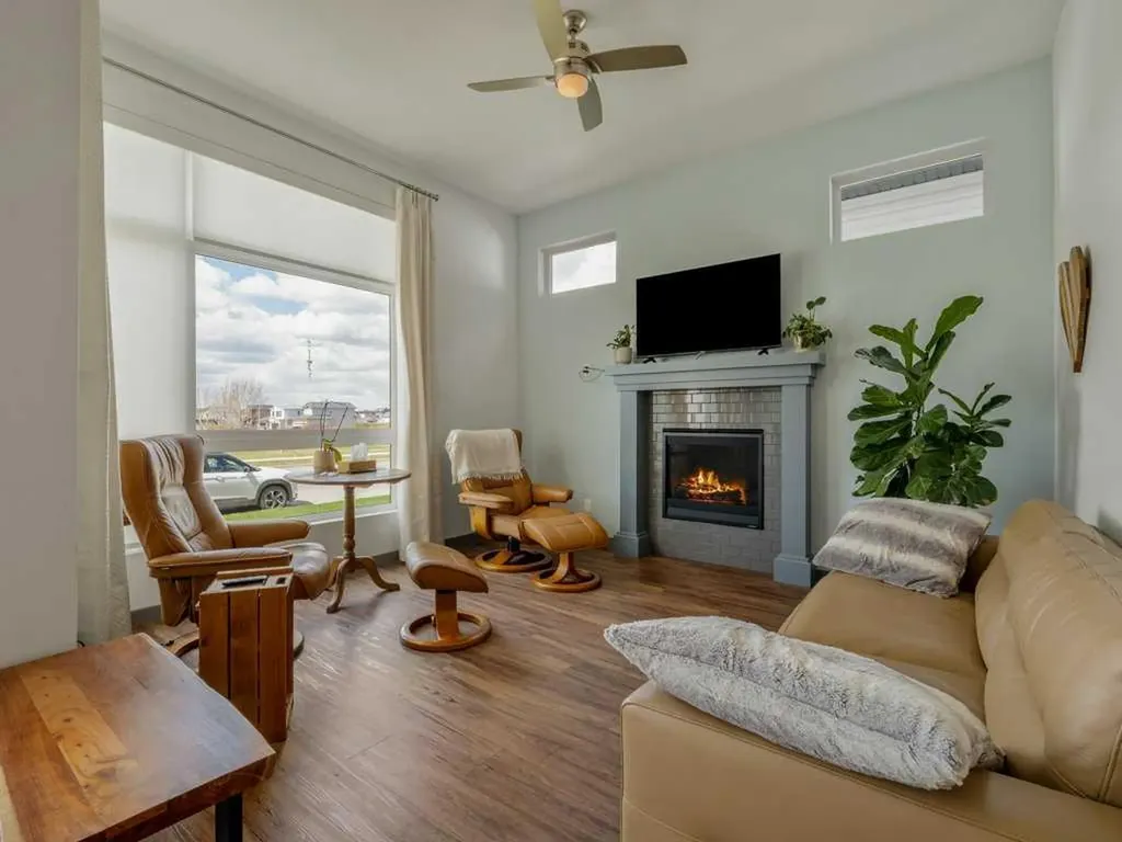 350 Uplands Boulevard N Lethbridge AB T1H 7C7