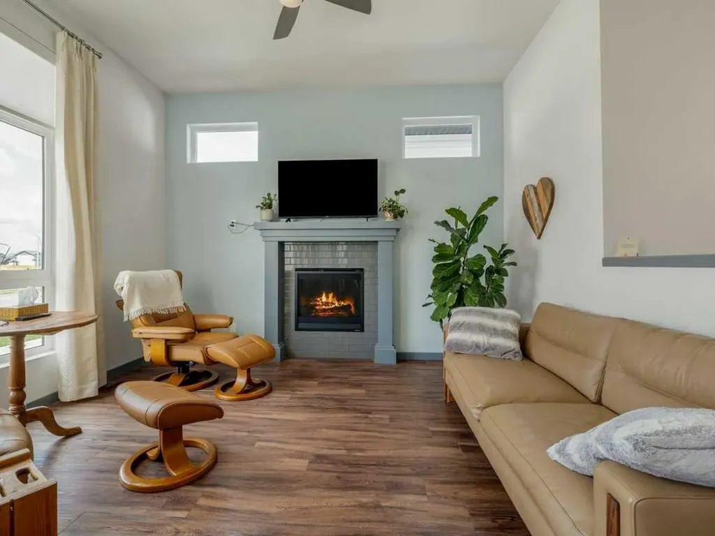 350 Uplands Boulevard N Lethbridge AB T1H 7C7