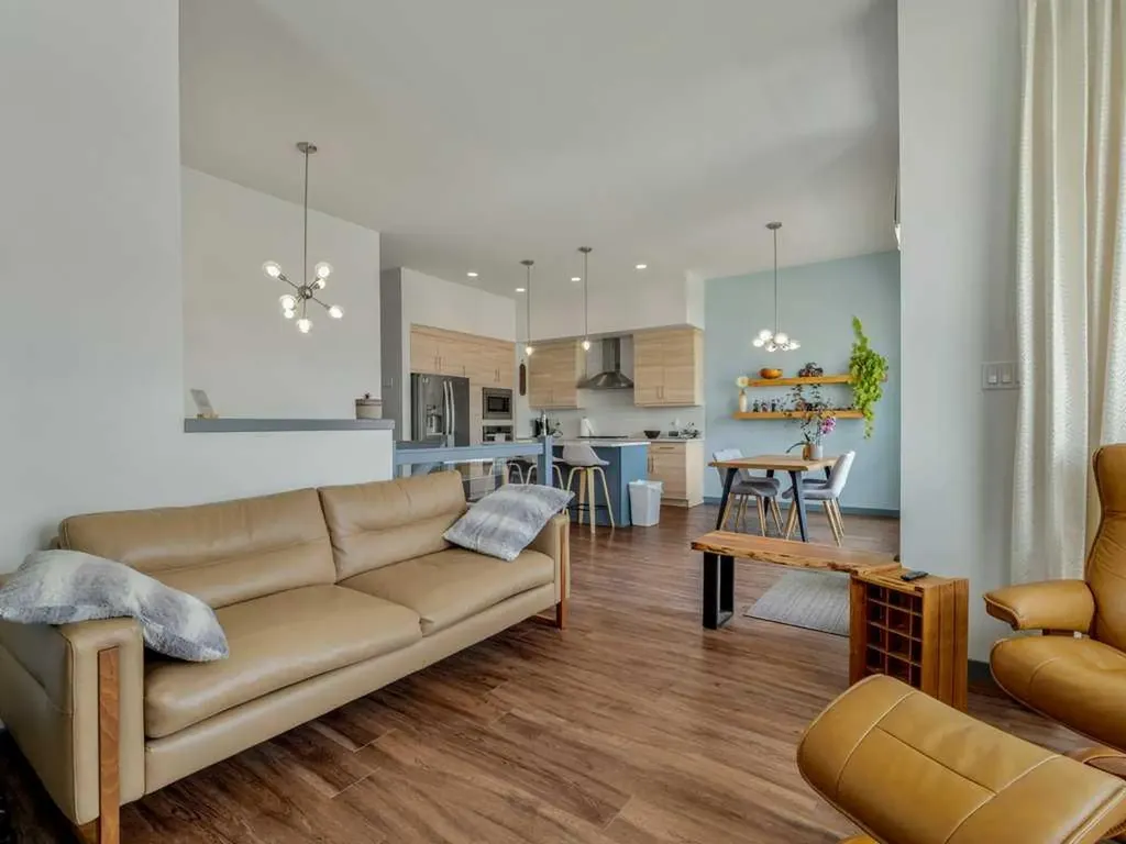 350 Uplands Boulevard N Lethbridge AB T1H 7C7