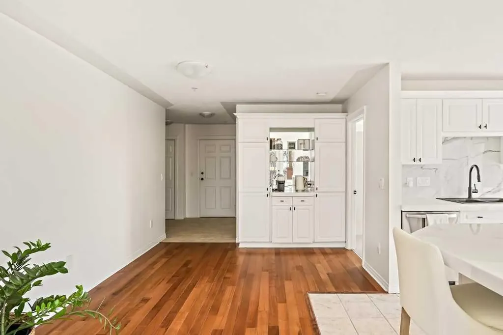 1110 5 Avenue NW Calgary AB T2N 0R6