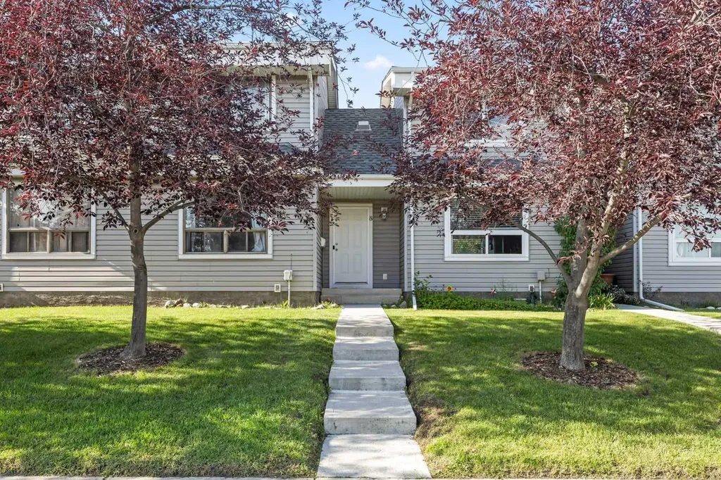 4360 58 Street NE Calgary AB T1Y 4S4