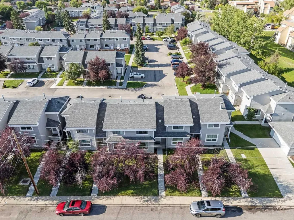 4360 58 Street NE Calgary AB T1Y 4S4