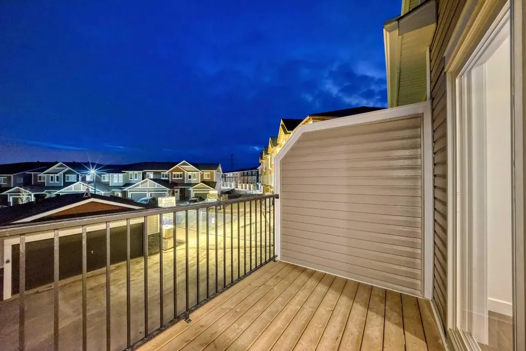 76 Tuscany Summit Square NW Calgary AB T3L 0G1
