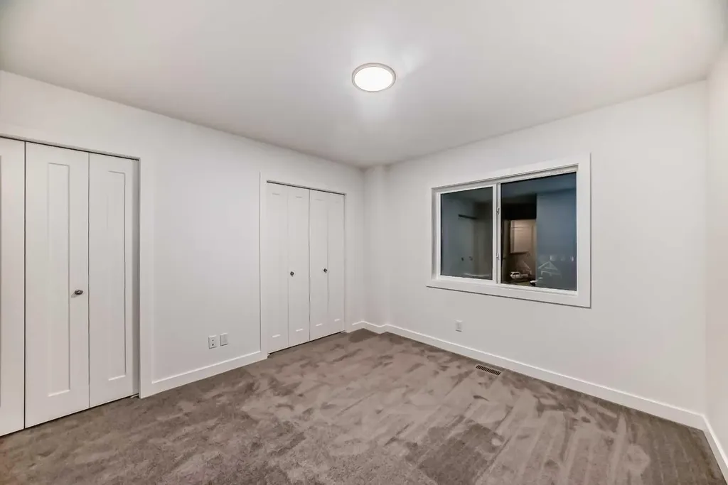 76 Tuscany Summit Square NW Calgary AB T3L 0G1