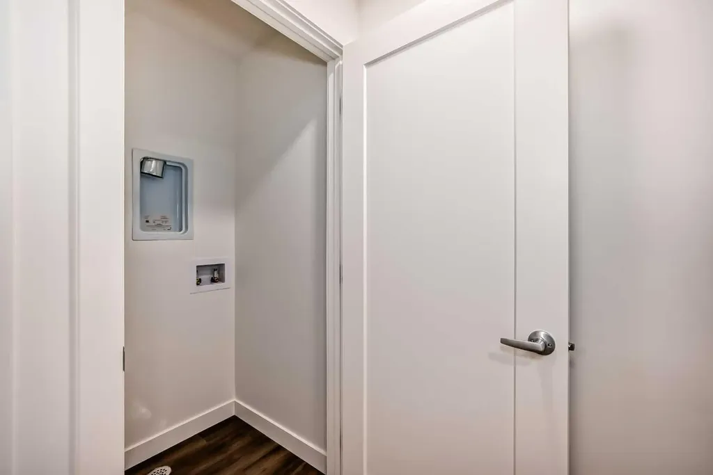 76 Tuscany Summit Square NW Calgary AB T3L 0G1