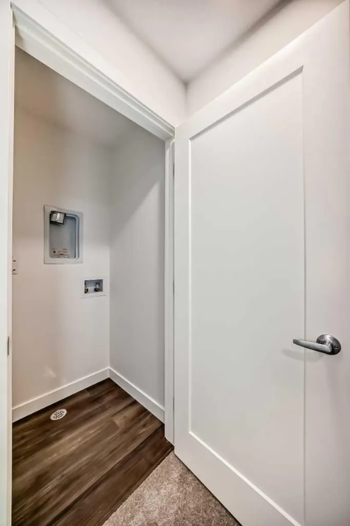 76 Tuscany Summit Square NW Calgary AB T3L 0G1