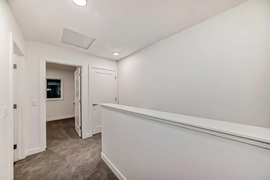 76 Tuscany Summit Square NW Calgary AB T3L 0G1