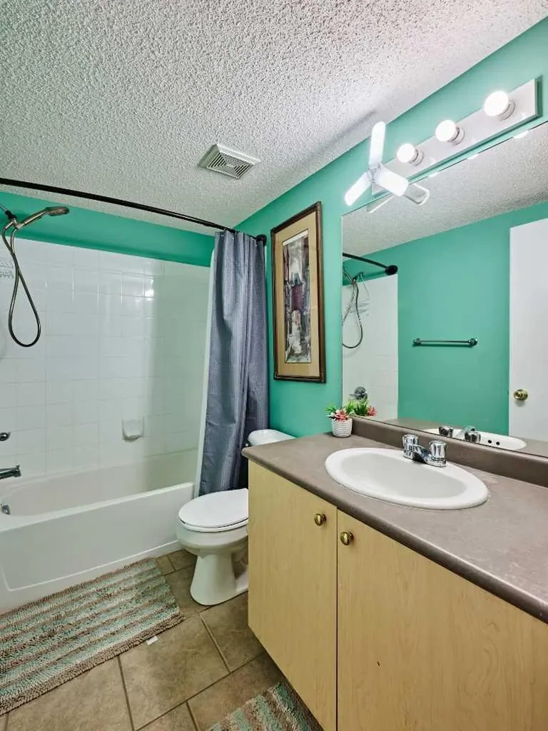 4975 130 Avenue SE Calgary AB T2Z4P1