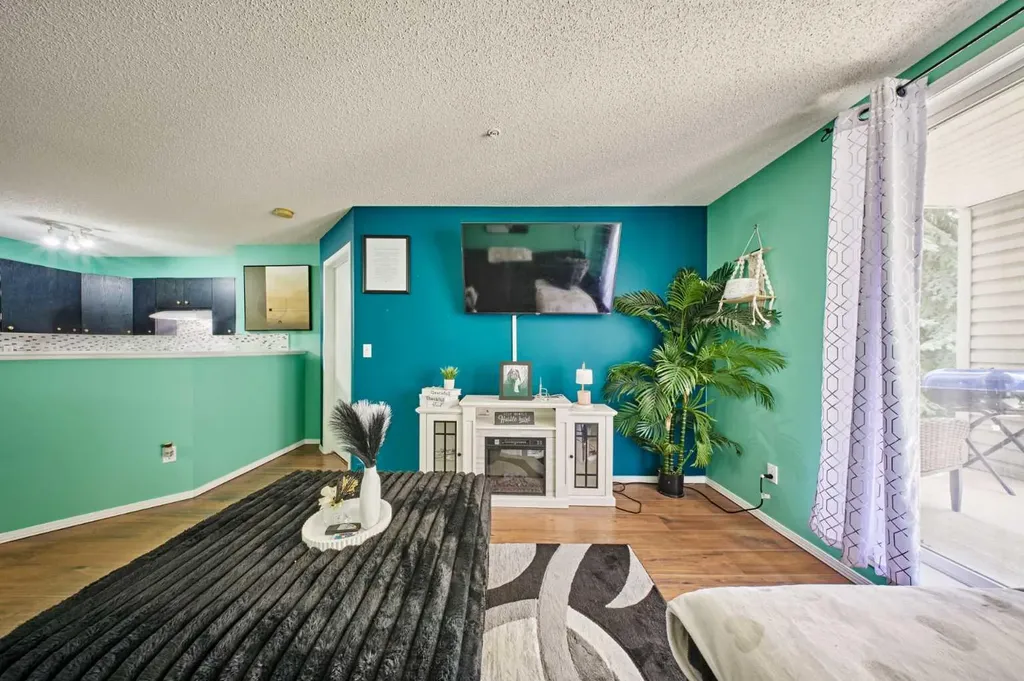 4975 130 Avenue SE Calgary AB T2Z4P1