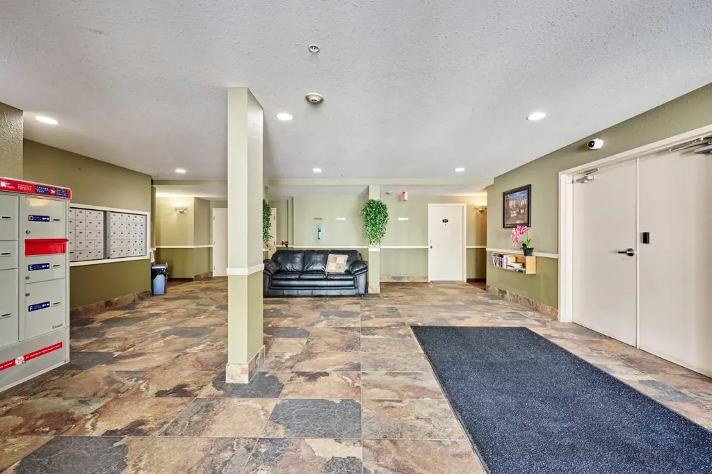 4975 130 Avenue SE Calgary AB T2Z4P1