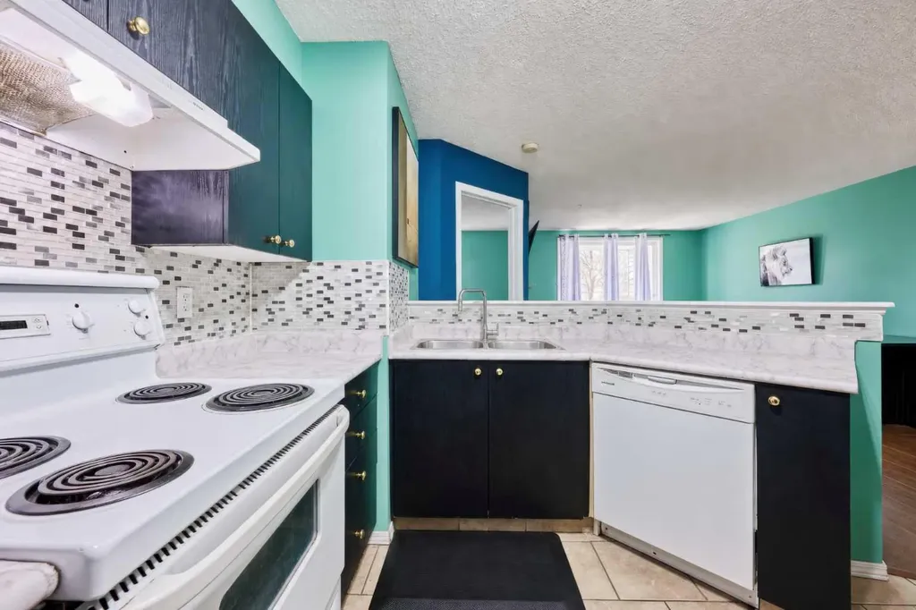 4975 130 Avenue SE Calgary AB T2Z4P1