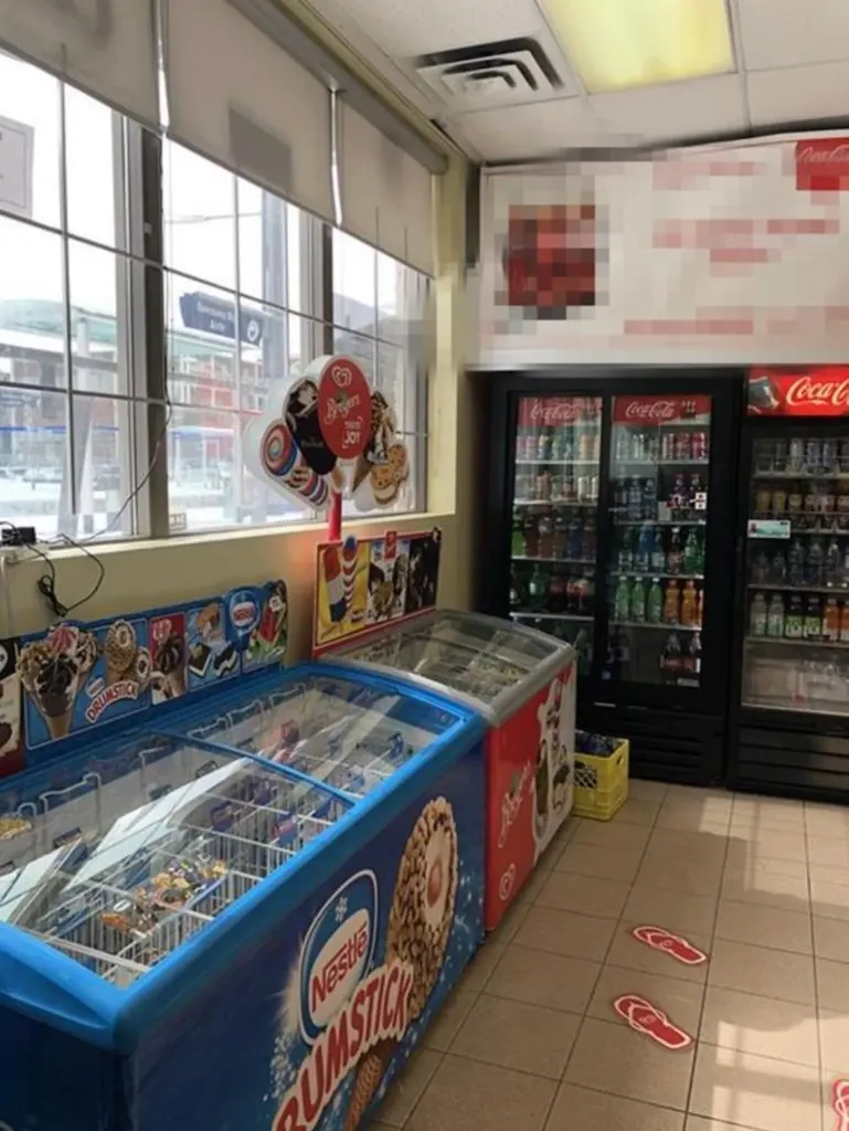 683 10 Street SW Calgary AB T2P 5G3