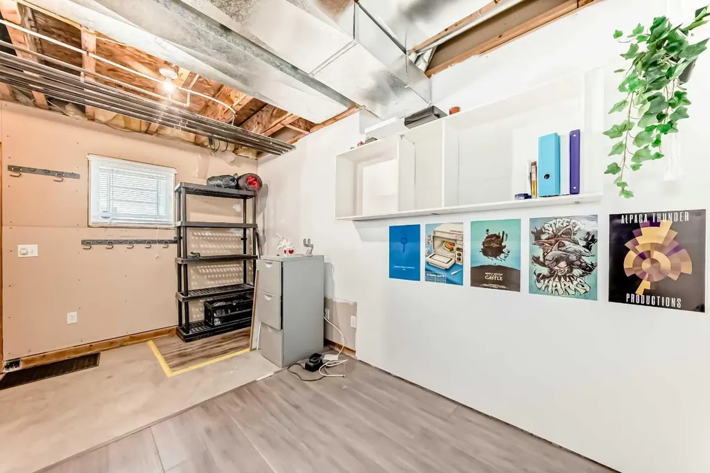 112 Country Village Cape NE Calgary AB T3K 5J7