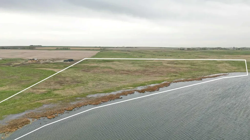 1 Range Road 244 Rural Wheatland County AB T1X 0J3