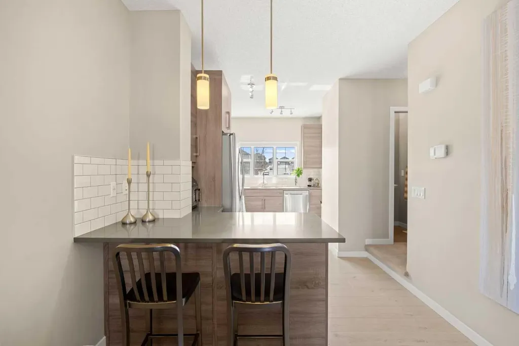 496 Nolan Hill Boulevard NW Calgary AB T3R 0Y1
