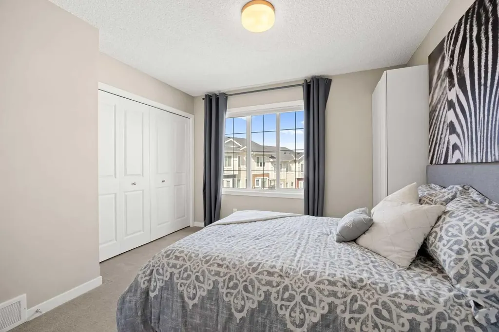 496 Nolan Hill Boulevard NW Calgary AB T3R 0Y1