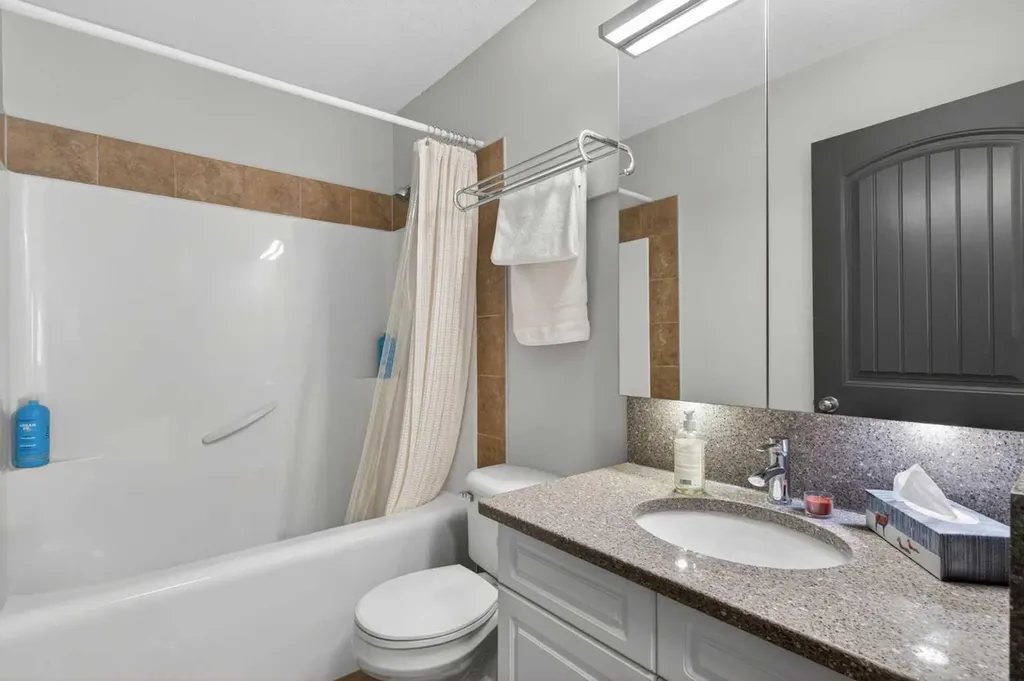 412 Highland Close Strathmore AB T2A3M9