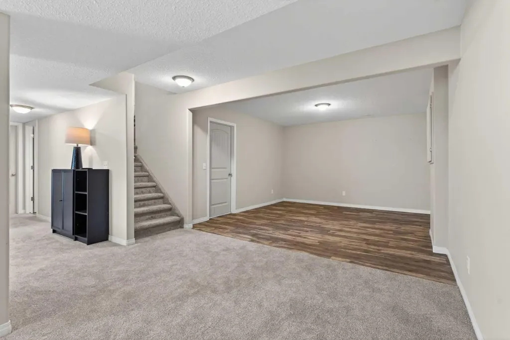 412 Highland Close Strathmore AB T2A3M9