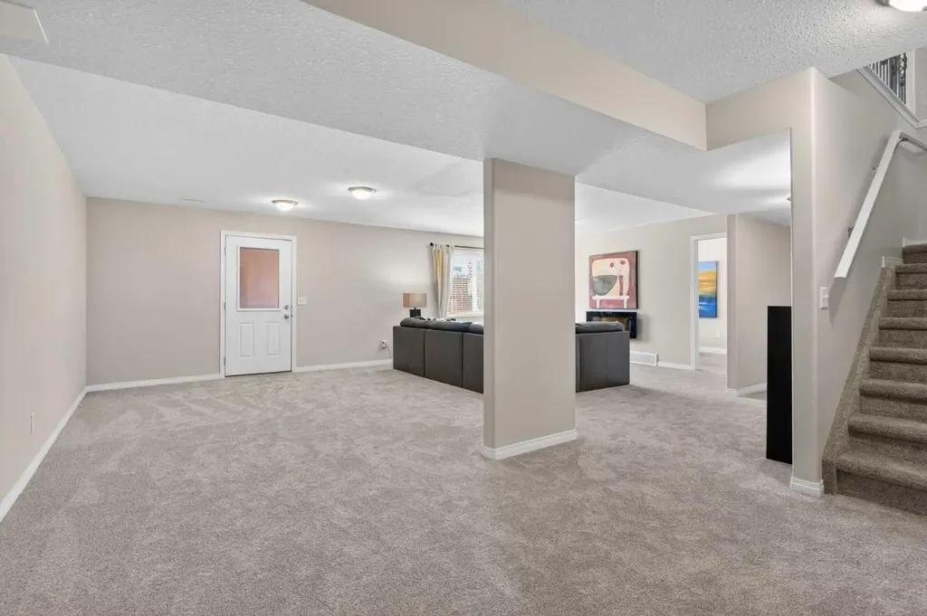 412 Highland Close Strathmore AB T2A3M9