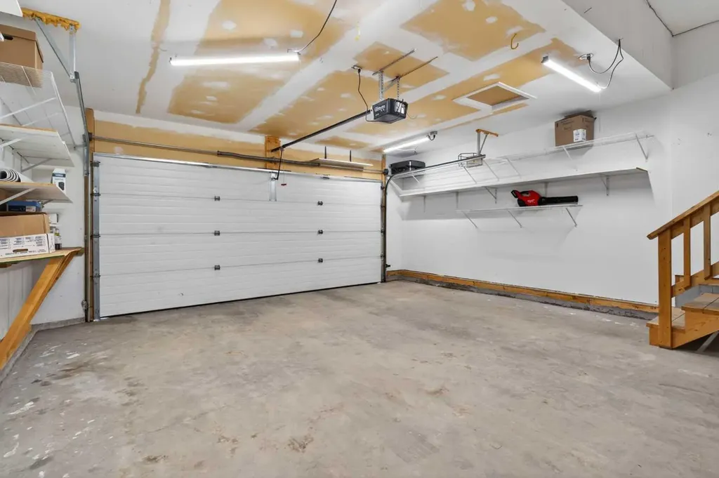 412 Highland Close Strathmore AB T2A3M9