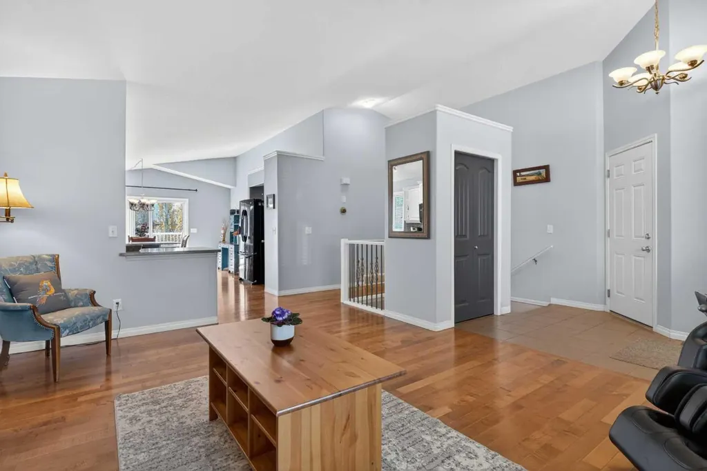 412 Highland Close Strathmore AB T2A3M9