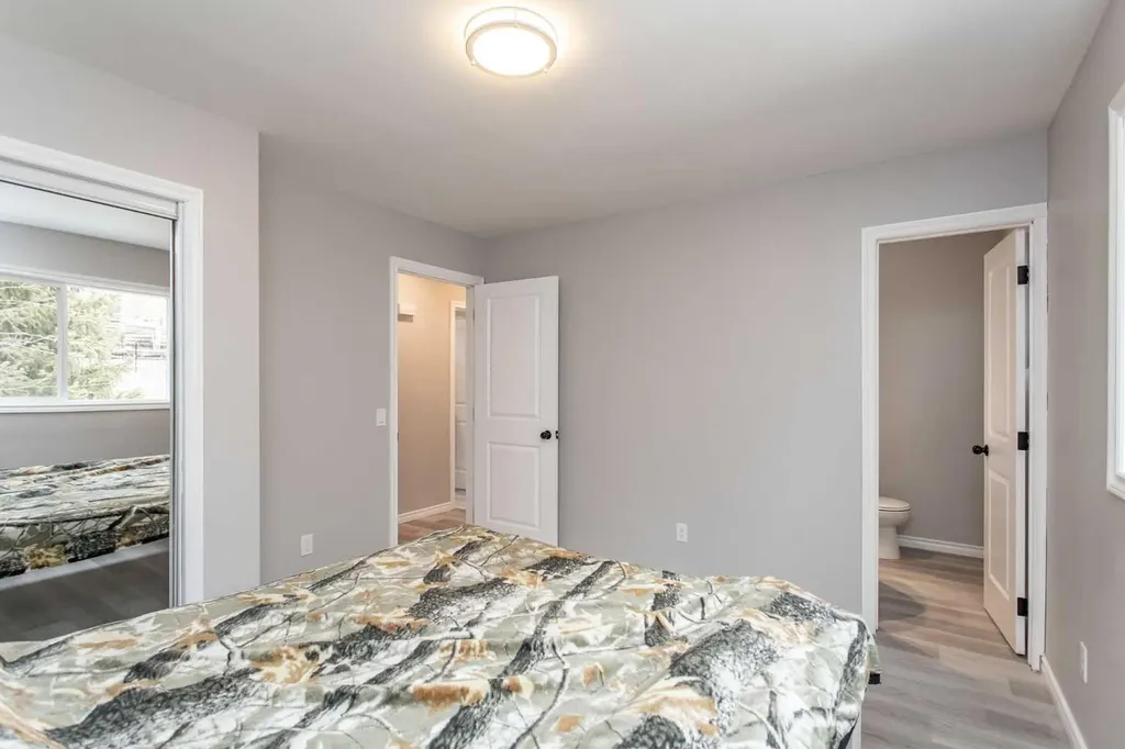 103 Westview Drive Sylvan Lake AB T4S 1H7