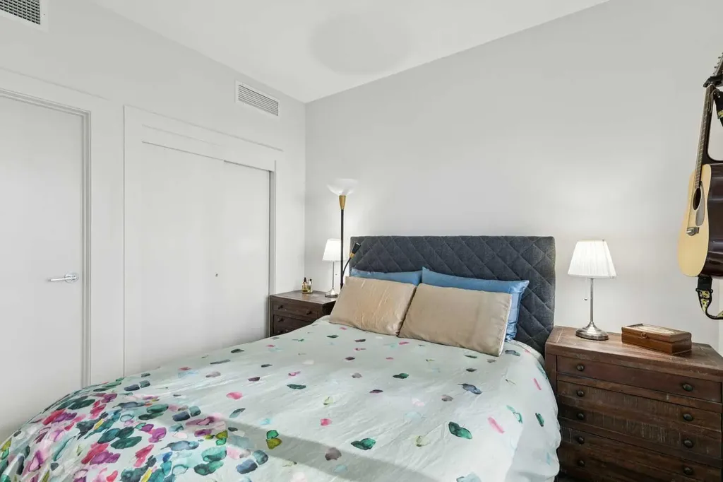 46 9 Street NE Calgary AB T2E 7Y1