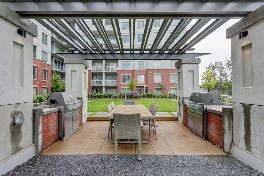 46 9 Street NE Calgary AB T2E 7Y1