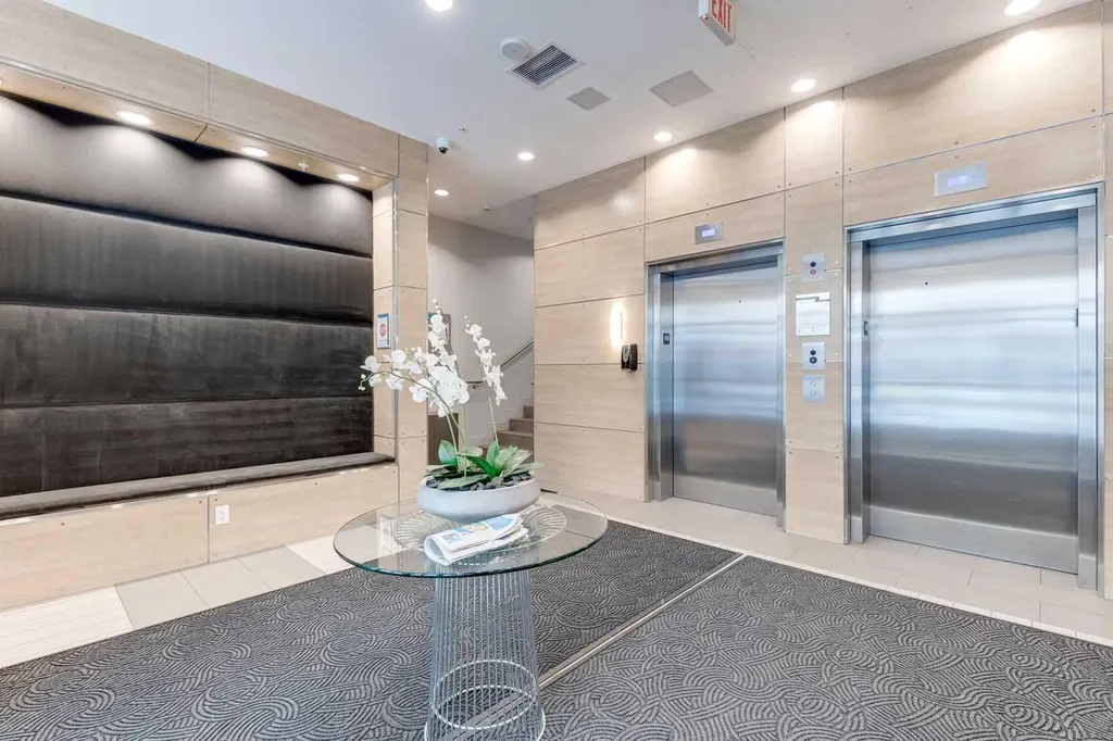 46 9 Street NE Calgary AB T2E 7Y1