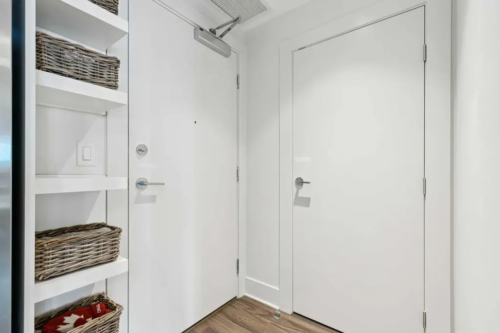 46 9 Street NE Calgary AB T2E 7Y1